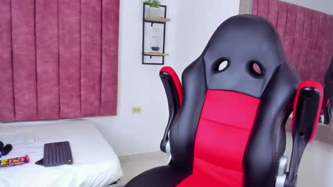 mathias cocks online show from 01-17-25, 12:31