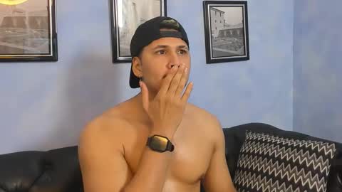 mathias cocks online show from 09-17-25, 04:47