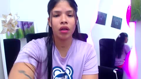 Snapshot of mati0421 chatting on 02-11-26, 03:11 Mati04 online show from 02-11-26, 03:11