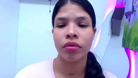 Snapshot of mati0421 chatting on 05-15-26, 04:19 Mati04 online show from 05-15-26, 04:19