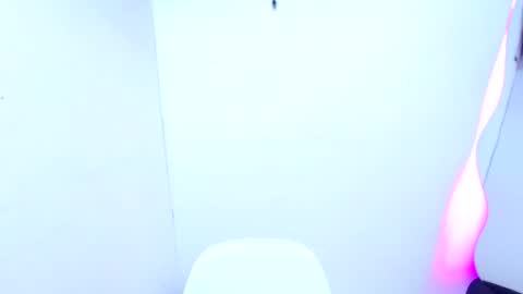 Snapshot of mati0421 chatting on 05-15-26, 08:49 Mati04 online show from 05-15-26, 08:49