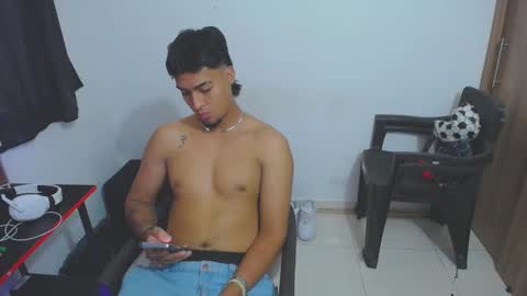 matias online show from 03-10-25, 04:14