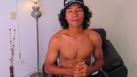 Snapshot of matias_blake chatting on 07-01-26, 02:51 Matias Blake online show from 07-01-26, 02:51