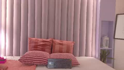 Snapshot of matildataylor__ chatting on 07-13-26, 01:30 Matilda online show from 07-13-26, 01:30