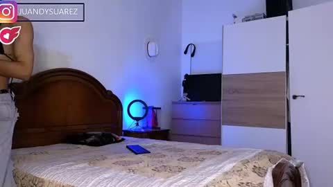 Snapshot of matiu_stonne chatting on 07-19-26, 05:11 Abby Bella online show from 07-19-26, 05:11