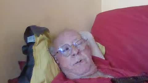 Snapshot of matricule4246 chatting on 10-22-25, 11:21 joyaam79 online show from 10-22-25, 11:21