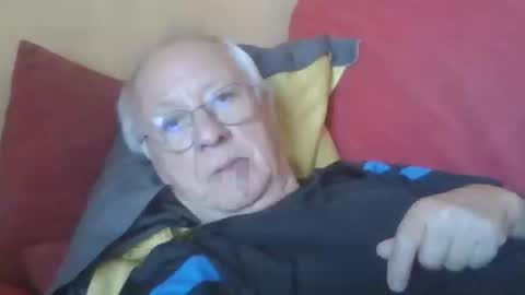 Snapshot of matricule4246 chatting on 11-02-25, 02:19 joyaam79 online show from 11-02-25, 02:19