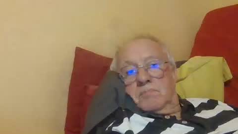 Snapshot of matricule4246 chatting on 01-16-26, 06:56 joyaam79 online show from 01-16-26, 06:56