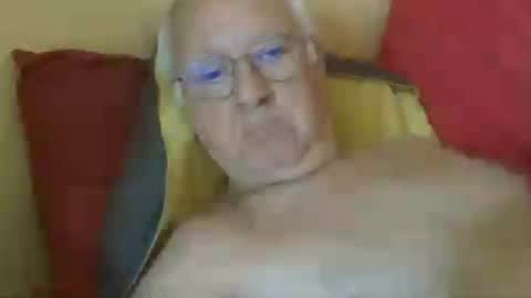 Snapshot of matricule4246 chatting on 06-28-26, 07:58 joyaam79 online show from 06-28-26, 07:58