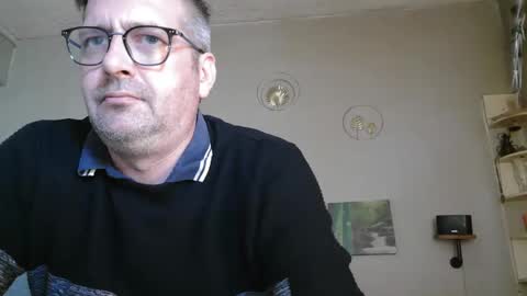 Snapshot of matrike1 chatting on 05-18-26, 02:45 matrike1 online show from 05-18-26, 02:45
