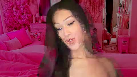 Snapshot of matrixprincess chatting on 10-29-25, 12:46 MOLLY MILLS online show from 10-29-25, 12:46