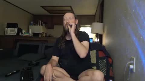 Snapshot of matross43 chatting on 11-16-25, 01:28 matross43 online show from 11-16-25, 01:28