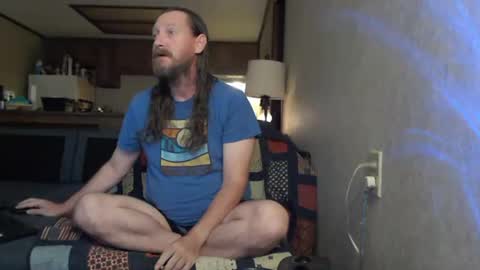 Snapshot of matross43 chatting on 11-17-25, 04:35 matross43 online show from 11-17-25, 04:35