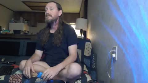 Snapshot of matross43 chatting on 11-20-25, 02:50 matross43 online show from 11-20-25, 02:50