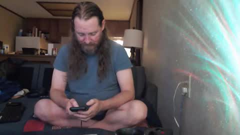 Snapshot of matross43 chatting on 11-28-25, 01:47 matross43 online show from 11-28-25, 01:47