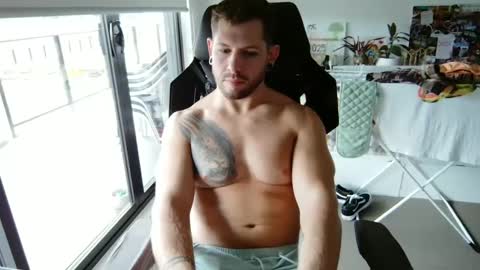 Snapshot of matt89aus chatting on 02-22-25, 02:17 MRD online show from 02-22-25, 02:17