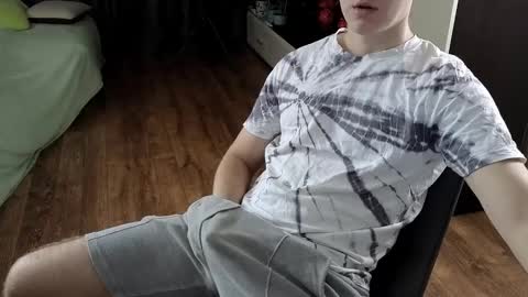 Snapshot of matt_aniston chatting on 12-03-24, 12:38 Matt online show from 12-03-24, 12:38