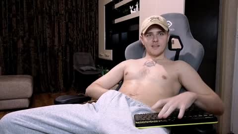 Snapshot of matt_aniston chatting on 01-31-25, 02:58 Matt online show from 01-31-25, 02:58