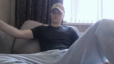 Snapshot of matt_aniston chatting on 03-11-25, 08:52 Matt online show from 03-11-25, 08:52