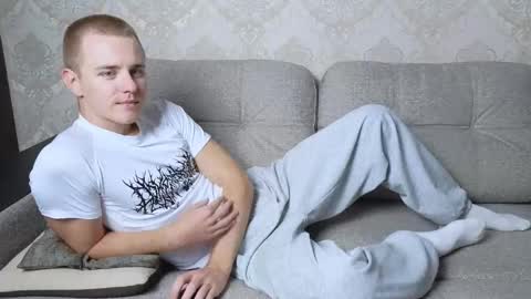 Snapshot of matt_aniston chatting on 09-27-25, 10:59 Matt online show from 09-27-25, 10:59