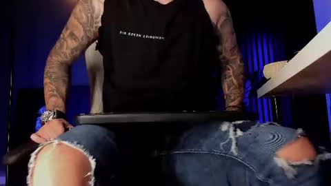 Matt online show from 08-08-26, 07:32