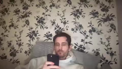 Snapshot of mattcarta chatting on 02-10-25, 05:09 mattcarta online show from 02-10-25, 05:09