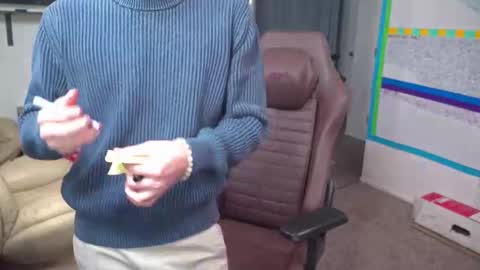 Matt Cash online show from 12-20-24, 02:08