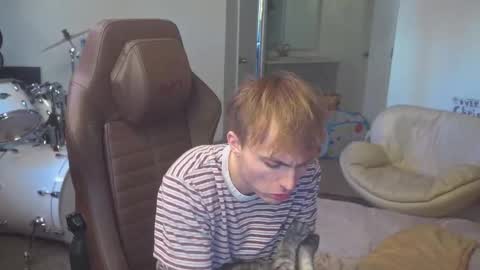 Matt Cash online show from 10-05-25, 04:05