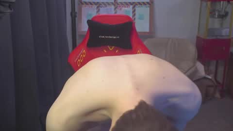 Snapshot of mattcashxxx chatting on 04-04-26, 01:04 Matt Cash online show from 04-04-26, 01:04