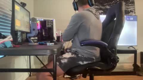 MattDawg13 online show from 05-31-26, 12:41