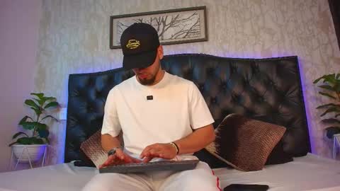 Matt online show from 03-03-26, 05:02