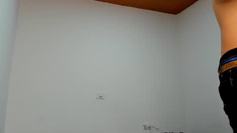 mattdevon7 online show from 07-09-26, 02:59