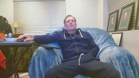 matterson23 online show from 01-11-25, 05:52