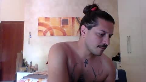 matteushh87 online show from 06-10-26, 07:18