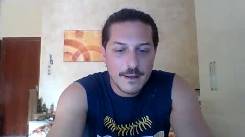 matteushh87 online show from 06-11-26, 08:12