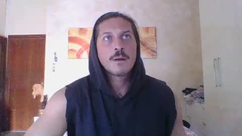 matteushh87 online show from 07-07-26, 03:49