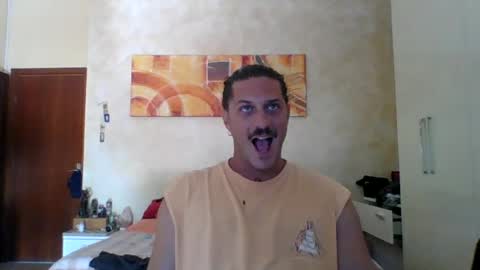 matteushh87 online show from 07-10-26, 08:18