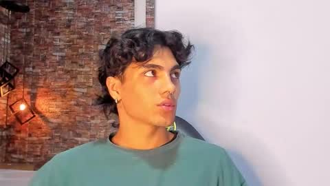 mattfiore online show from 12-14-25, 06:01