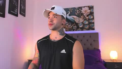 Matthew INDEPENDENT MODEL online show from 06-06-26, 06:07