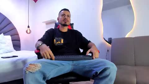 Matthew online show from 03-27-26, 01:00