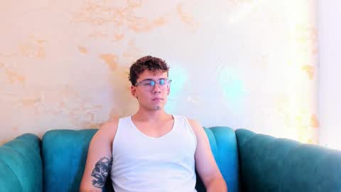 matthew online show from 10-21-25, 09:15