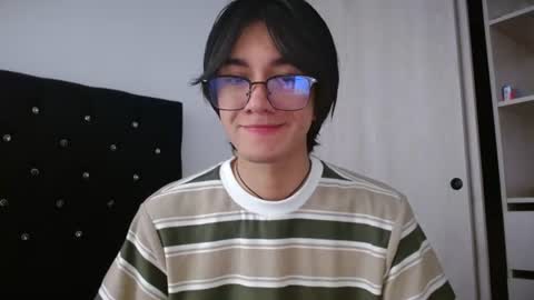 Snapshot of matti_mendez_ chatting on 06-21-26, 04:53 Matti Mendez online show from 06-21-26, 04:53