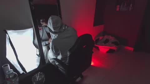 mattias     online show from 02-23-25, 11:47