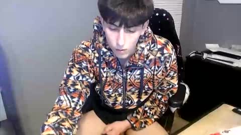 Snapshot of mattiaz05 chatting on 01-11-26, 08:08 mattia online show from 01-11-26, 08:08