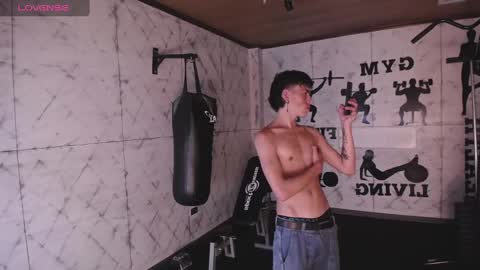 Snapshot of mattideluca chatting on 12-02-24, 11:45 Matti online show from 12-02-24, 11:45