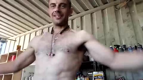 Snapshot of mattlesnake_101 chatting on 03-29-26, 04:23 mattlesnake_101 online show from 03-29-26, 04:23