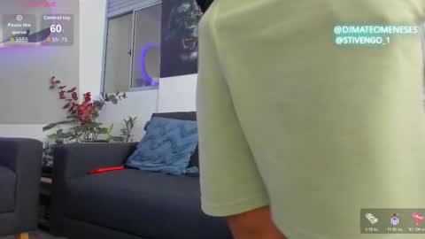 Snapshot of mattmeness chatting on 11-21-25, 09:30 MattMeness online show from 11-21-25, 09:30