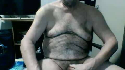 Snapshot of mattnudist chatting on 06-17-26, 10:39 Matt online show from 06-17-26, 10:39