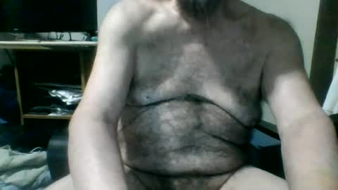 Snapshot of mattnudist chatting on 07-10-26, 12:59 Matt online show from 07-10-26, 12:59