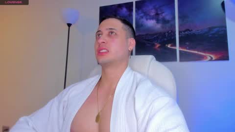 Snapshot of mattsaill_ chatting on 12-06-24, 10:49 mattsaill_ online show from 12-06-24, 10:49